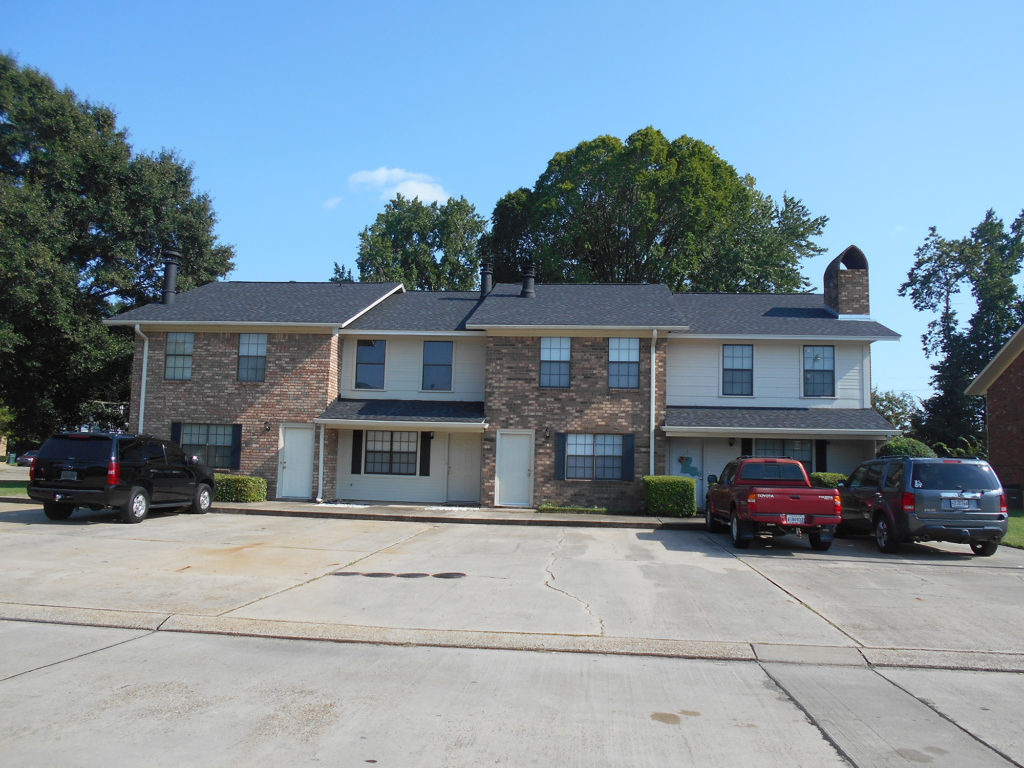 Home Bastrop Apartment Leasing